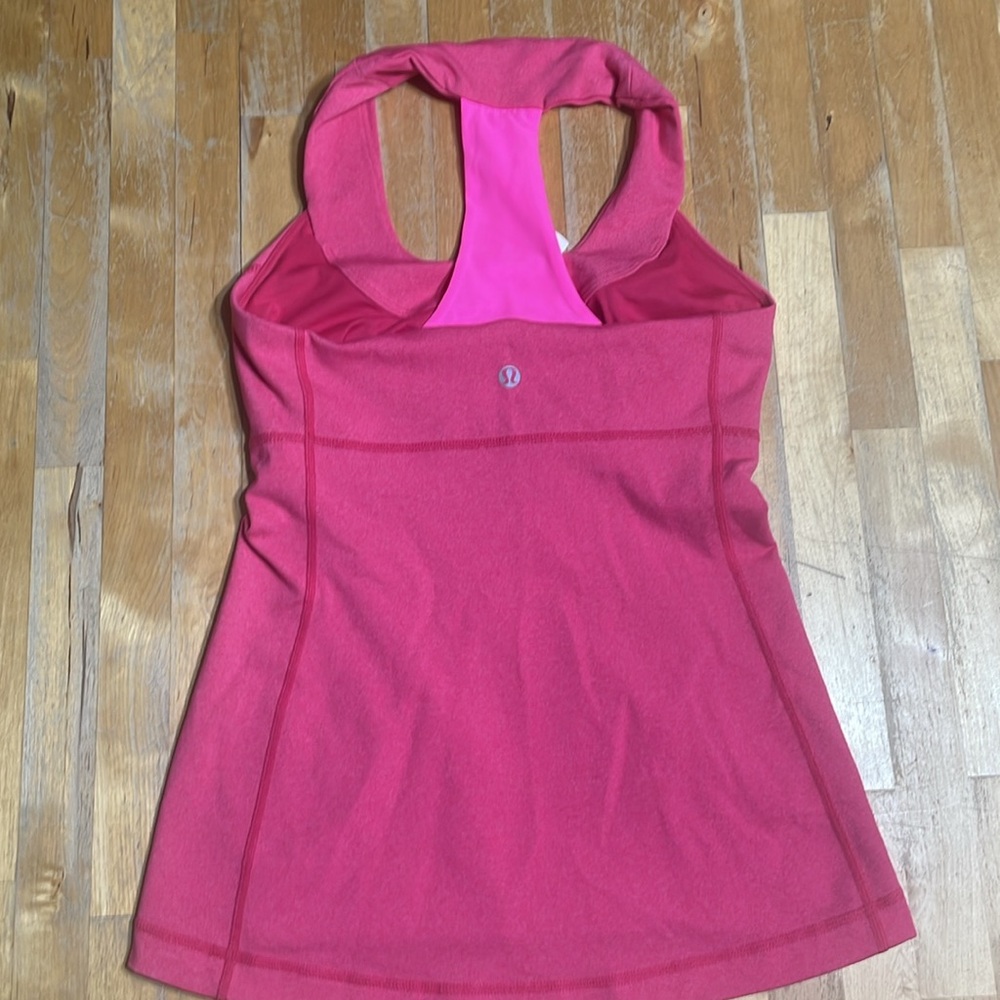 Lululemon racer back workout top - Picture 5 of 6